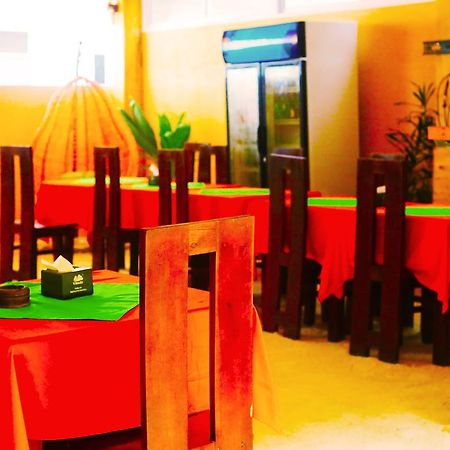 Maafushi Village Bagian luar foto