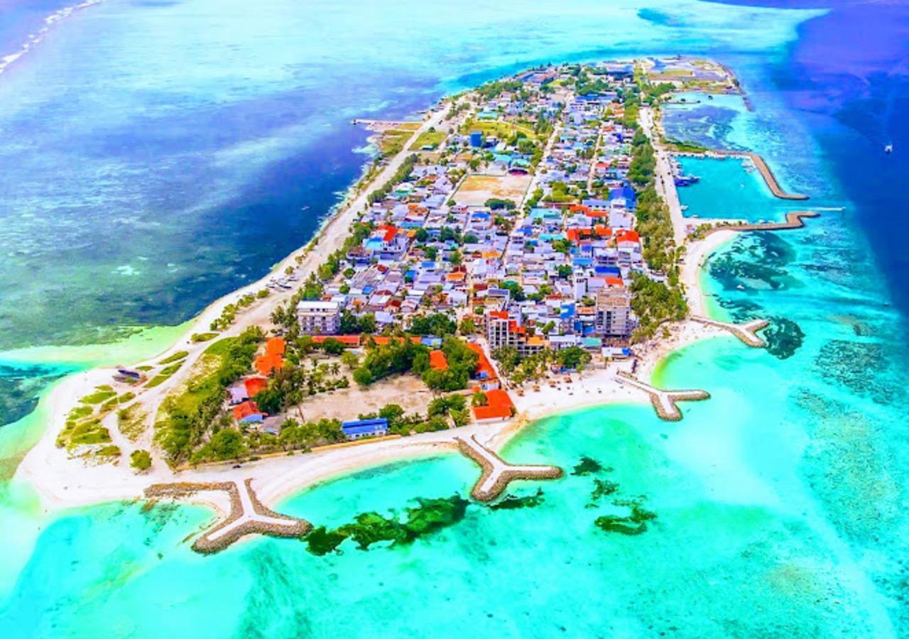Maafushi Village Bagian luar foto
