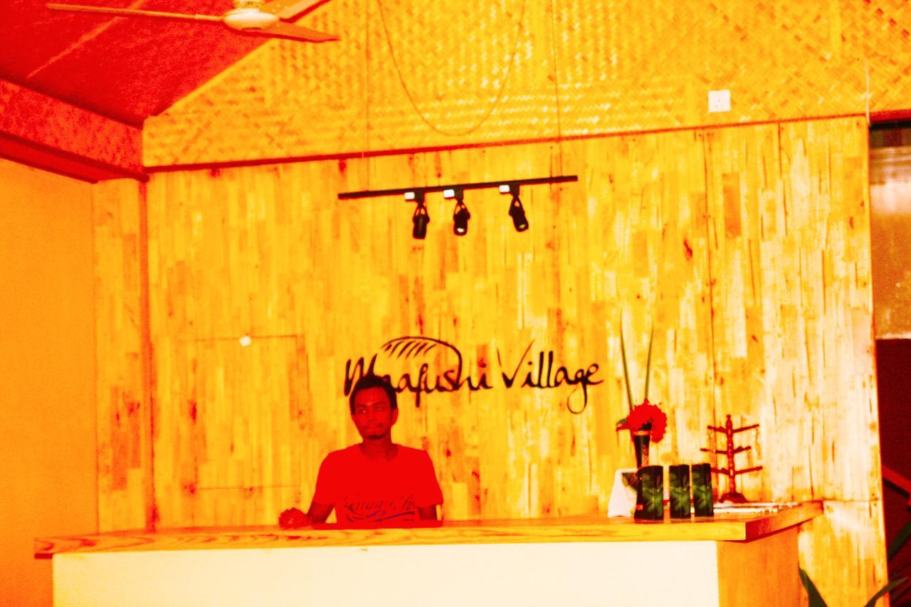 Maafushi Village Bagian luar foto